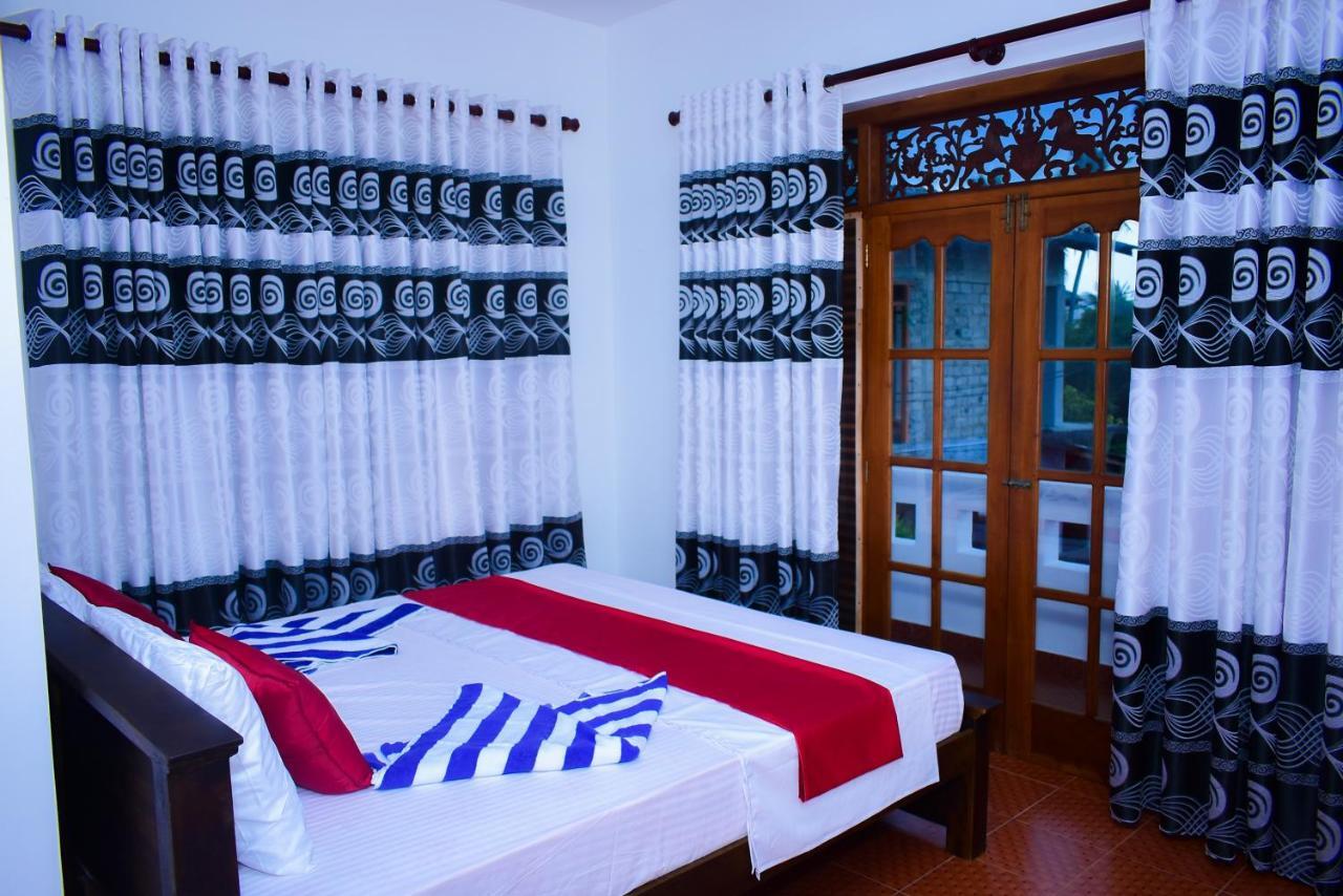 Felicia Villa Hikkaduwa Extérieur photo